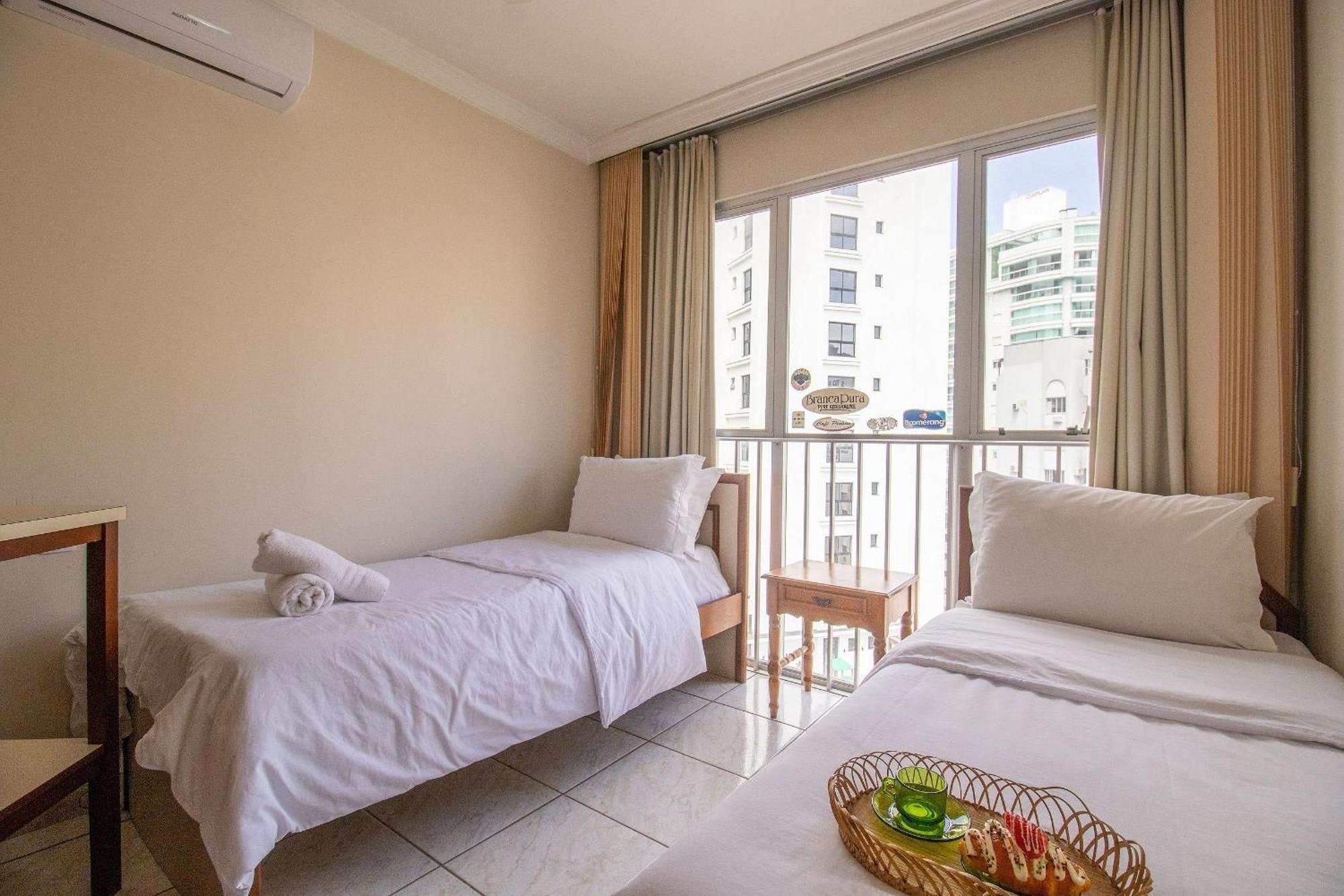 Apartamento CRM71 - 3 Dorm, Centro, Próximo ao Shopping Atlântico, TV Smart, Garagem, Wi-Fi Balneário Camboriú Exterior foto